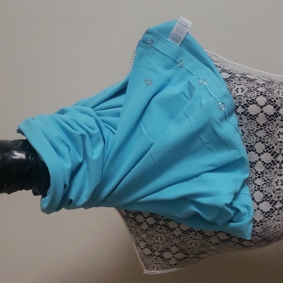 Aviva Scarf - Picture 3 of 9